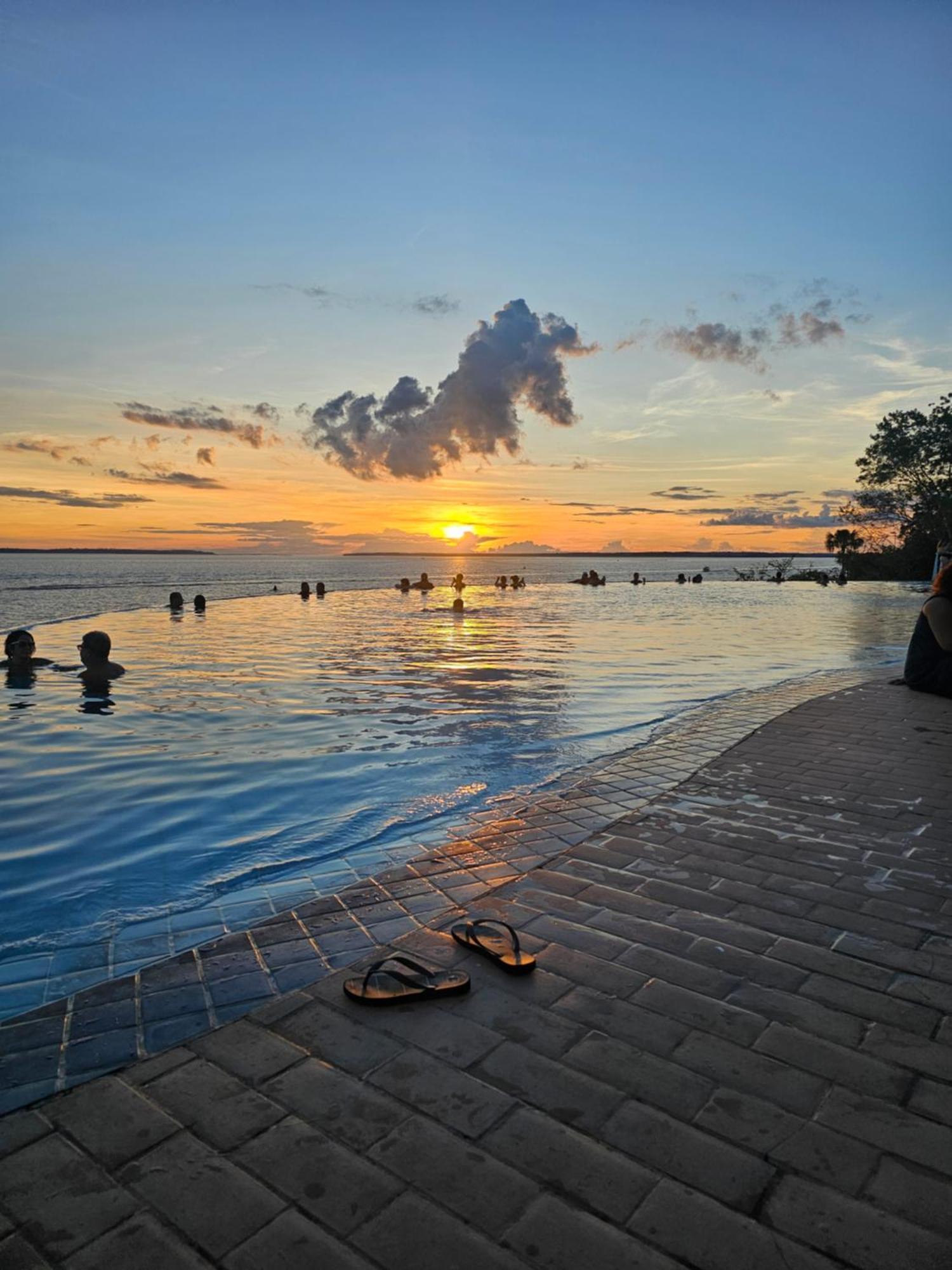 Tropical Executive Vista Pra Praia Manaus Exterior foto